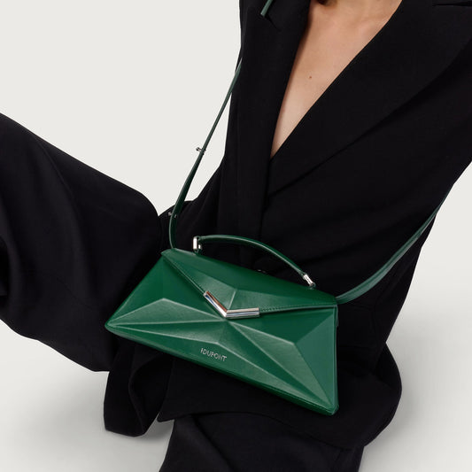 X-Bag Baguette – L’audace et l’élégance de l’hiver 25-26