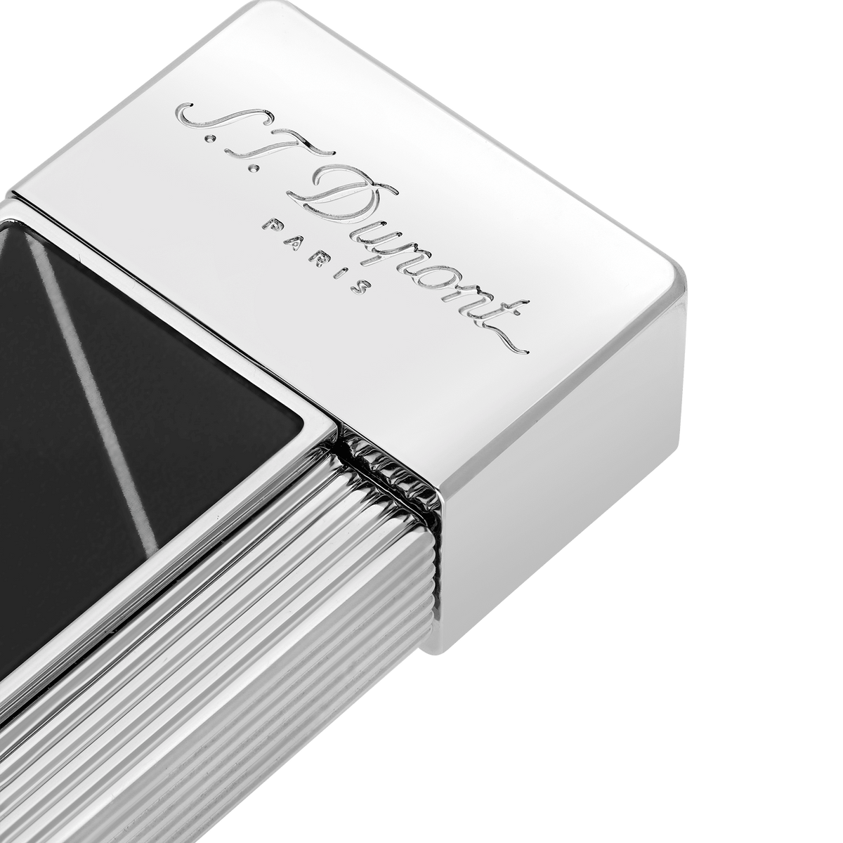 Briquet Laqué collection_Fire - X color_black father's day 2 - S.T. Dupont France