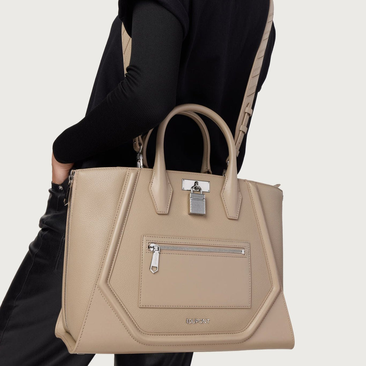 Sac Moyen CollectionFW2425 color_beige corporate25 2 - S.T. Dupont France
