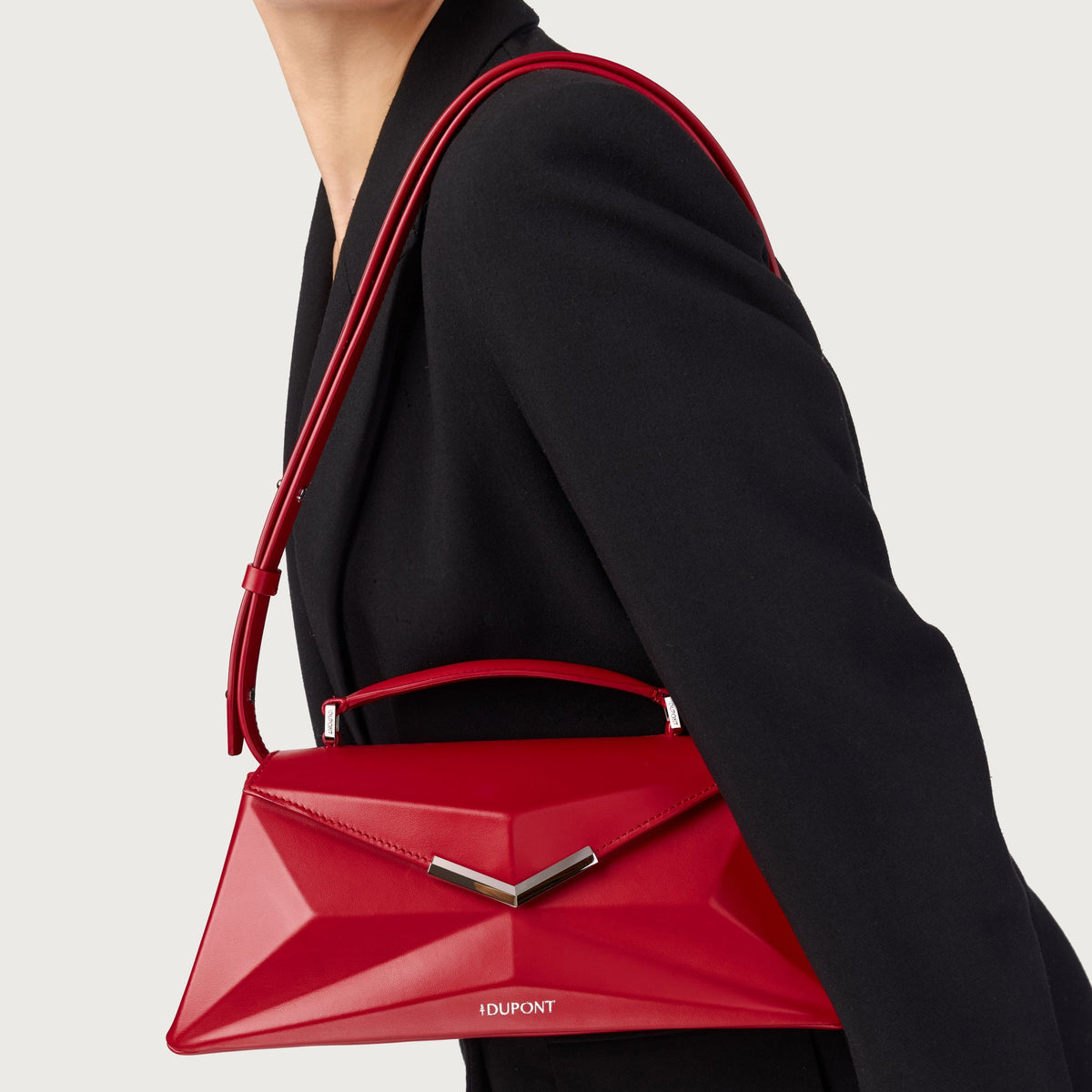 Baguette baguette CollectionFW2425 color_red 2 - S.T. Dupont France